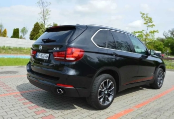 BMW X5 xDrive 25d, faktura VAT